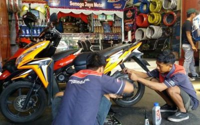 Cara Mudah Cegah Kehabisan Oli Mesin Saat Berkendara